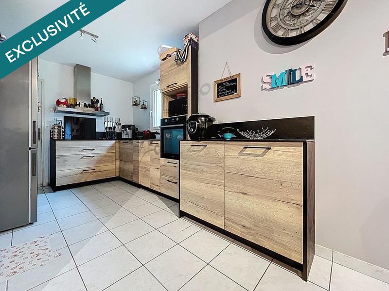 Maison - 90 m² - 5 pièces