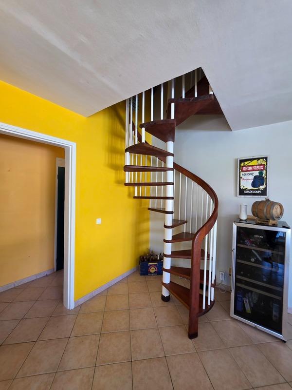 Maison d'architecte - 202 m² - 5 pièces