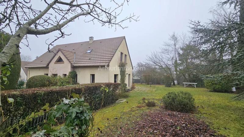 Maison - 180 m² - 7 pièces