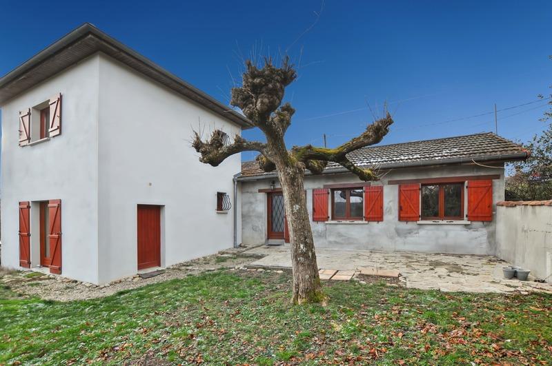 Maison - 107 m² - 6 pièces