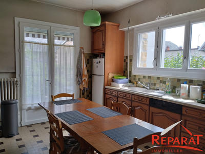 Maison - 178 m² - 7 pièces