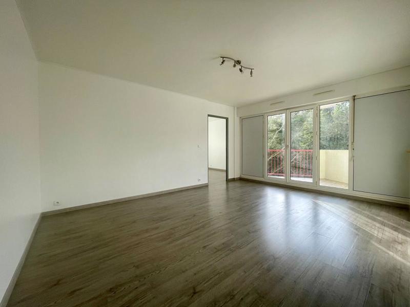 Appartement - 77 m² - 4 pièces