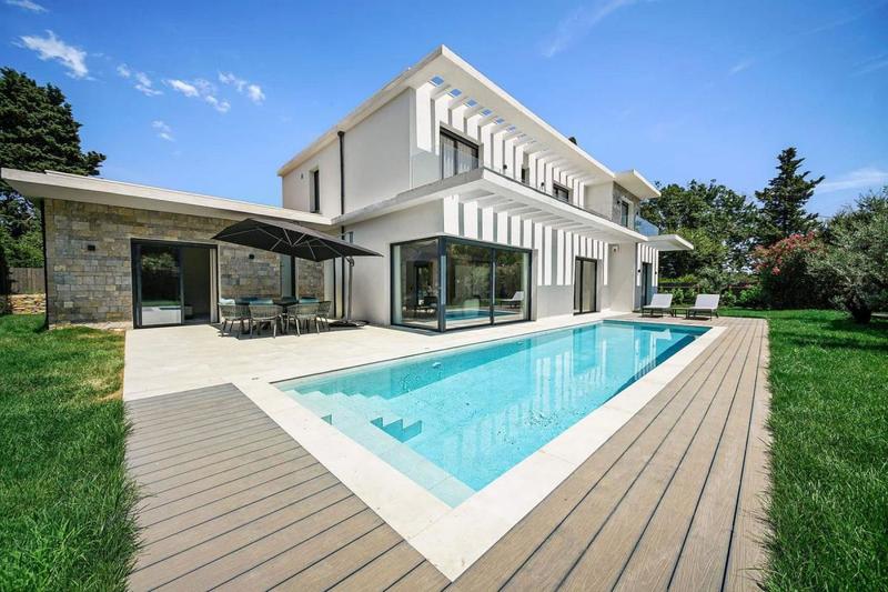 Villa - 400 m²