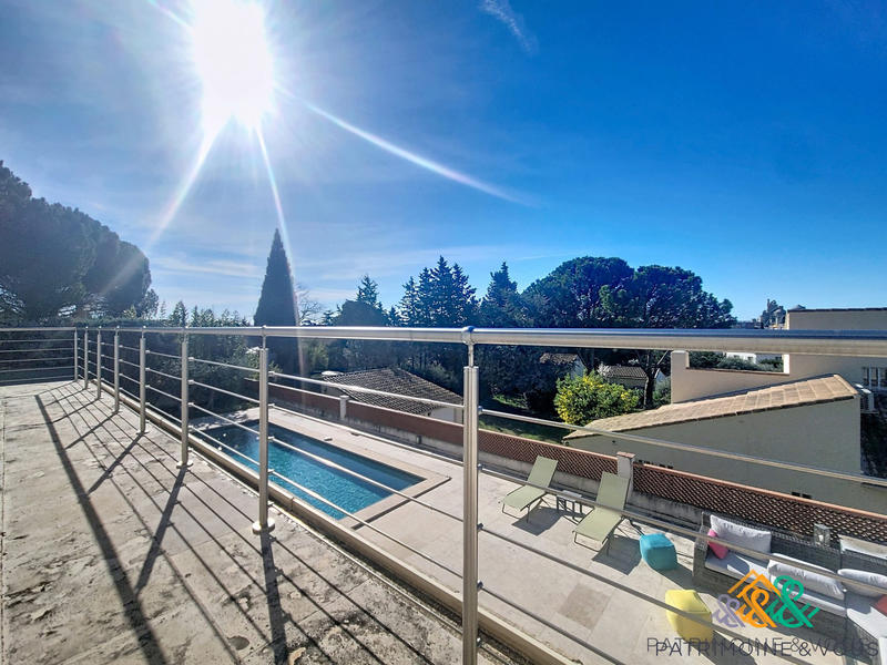 Maison - 187 m² - 5 pièces