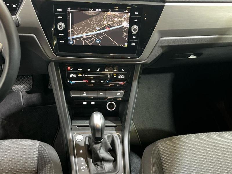 Volkswagen Touran 2.0 Tdi 150 Dsg7 7pl Vw Edition