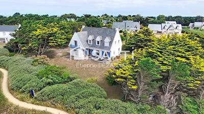 Villa - 199 m² - 9 pièces