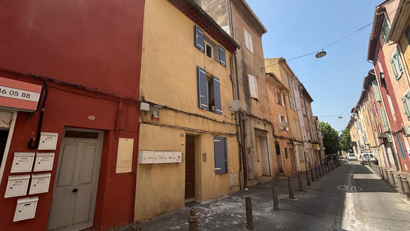 Immeuble - 94 m² - 6 pièces