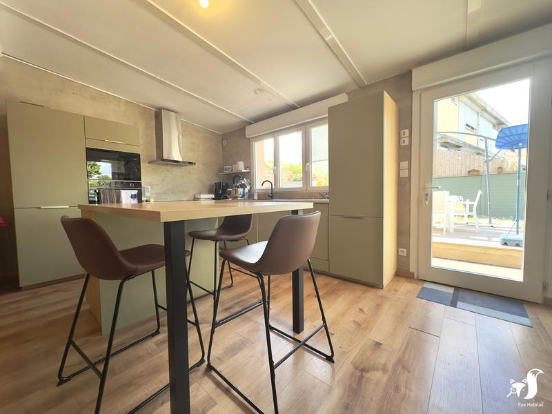 Appartement - 102 m² - 4 pièces