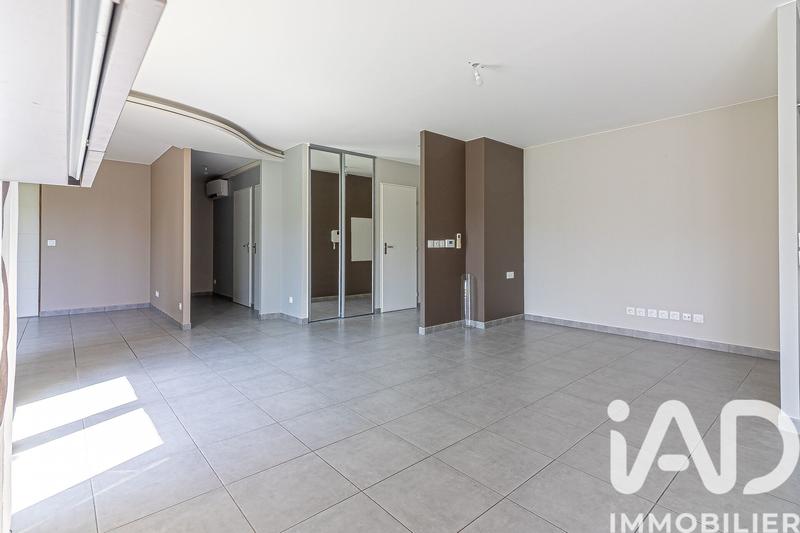 Appartement - 111 m² - 5 pièces