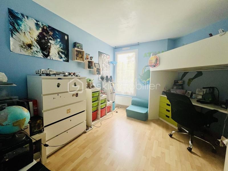 Appartement - 79 m² - 4 pièces