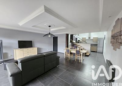 Loft - 91 m² - 4 pièces