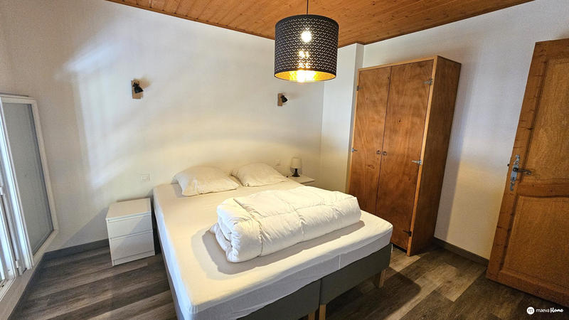 Appartement - 137 m² - 6 pièces