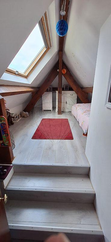 Maison - 151 m² - 6 pièces