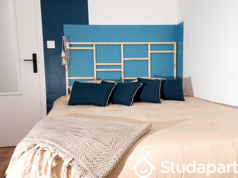 Chambre - 10 m² - 1 pièce