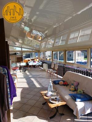 Maison - 210 m² - 7 pièces