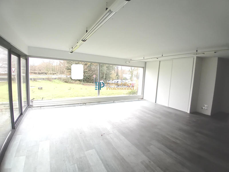 Bureau - 470 m²