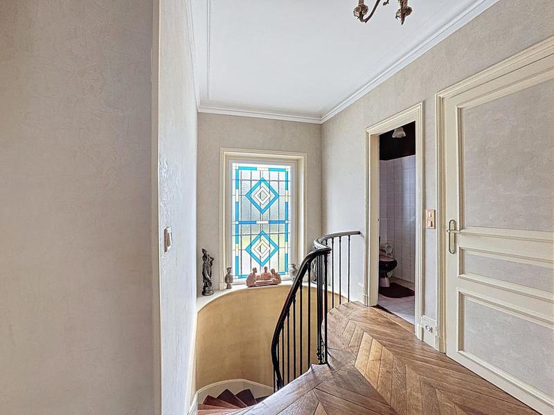 Maison - 133 m² - 6 pièces