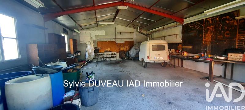 Maison - 250 m² - 7 pièces