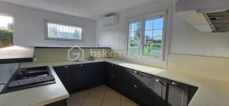 Maison - 102 m² - 7 pièces