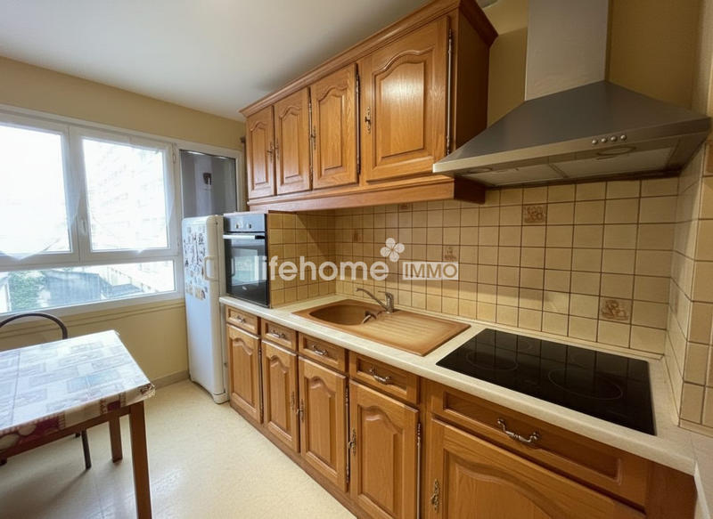 Appartement - 72 m² - 3 pièces