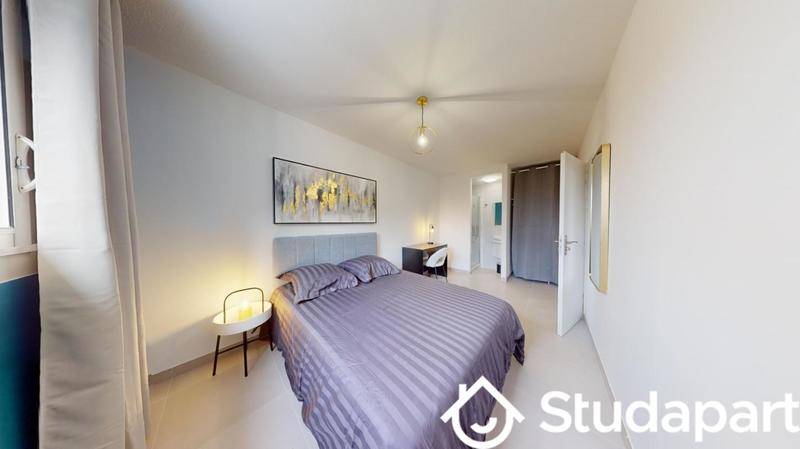 Chambre - 14 m² - 1 pièce