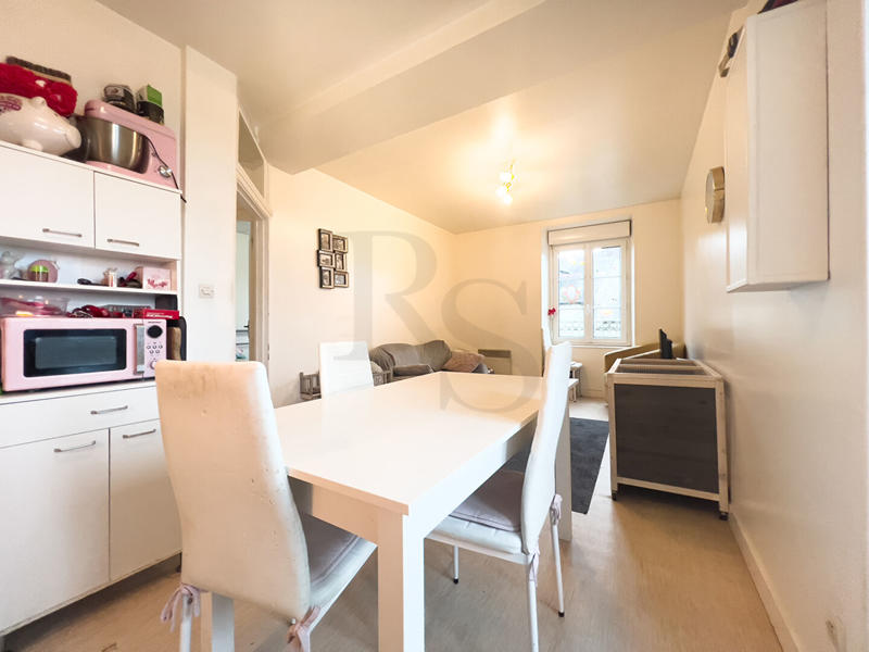 Immeuble - 6 pièces