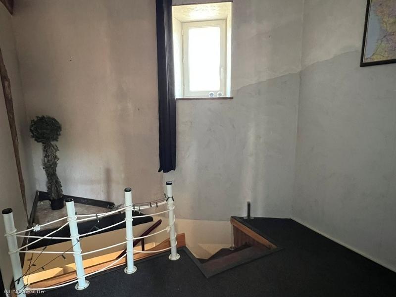 Maison en pierre - 154 m² - 5 pièces