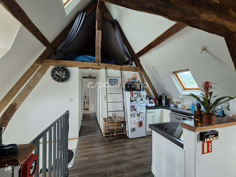 Appartement - 83 m² - 5 pièces