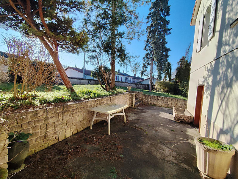 Maison - 188 m² - 8 pièces