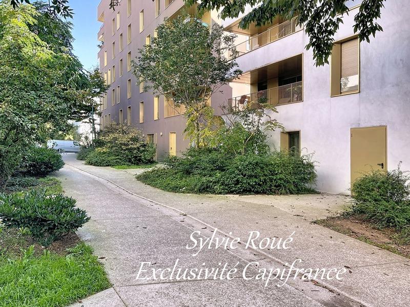 Appartement - 76 m² - 4 pièces