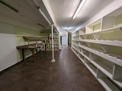 Local commercial - 129 m² - 5 pièces