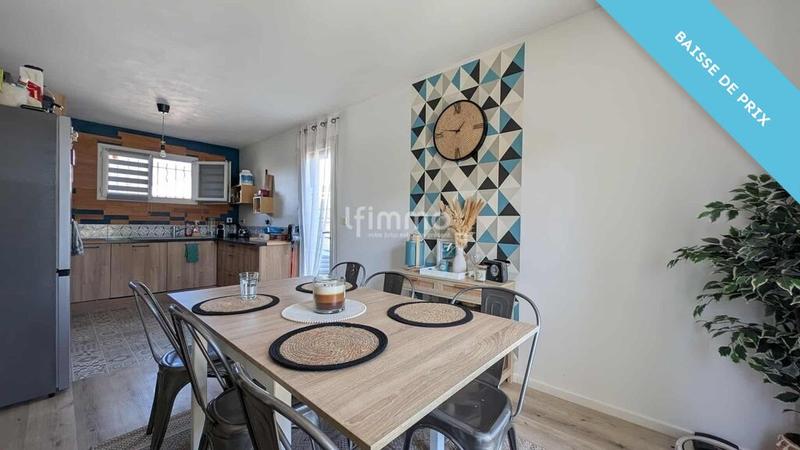 Maison - 95 m² - 5 pièces