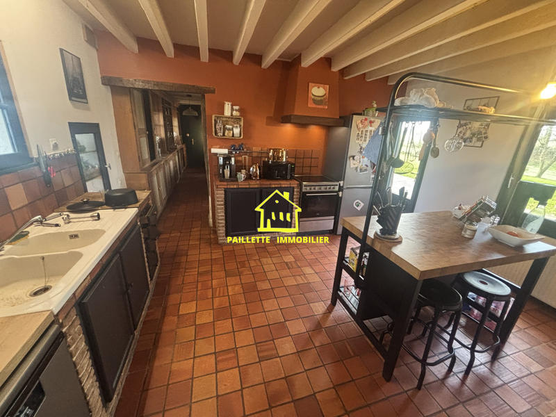 Maison - 148 m² - 7 pièces