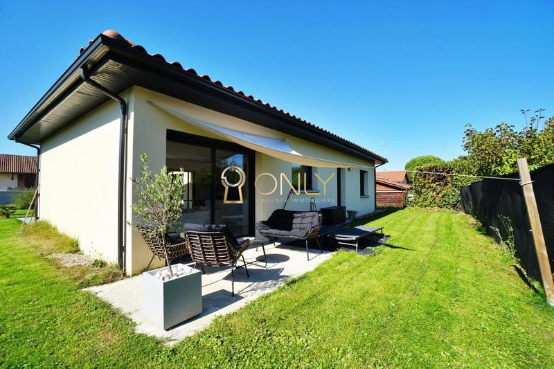 Maison - 104 m² - 4 pièces