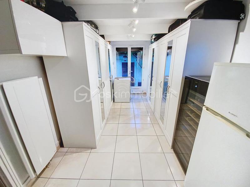 Villa - 147 m² - 6 pièces