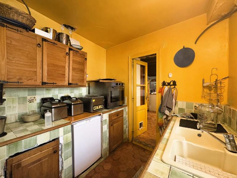 Maison - 280 m² - 10 pièces