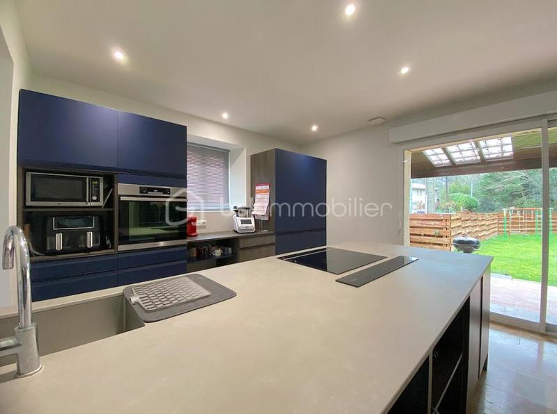 Maison en pierre - 144 m² - 5 pièces