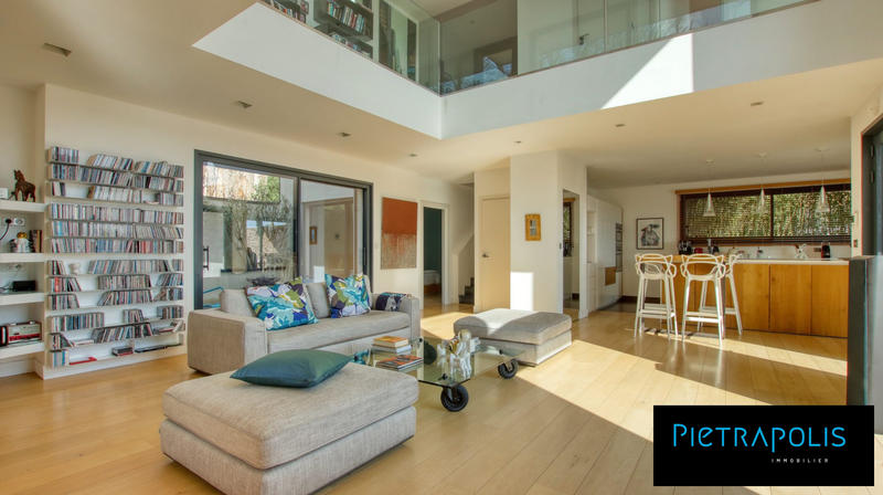 Maison contemporaine - 210 m² - 5 pièces