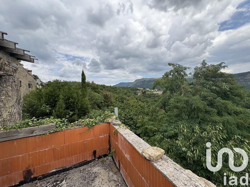 Maison de village - 85 m² - 4 pièces