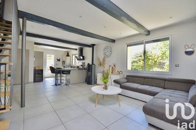 Maison - 92 m² - 4 pièces