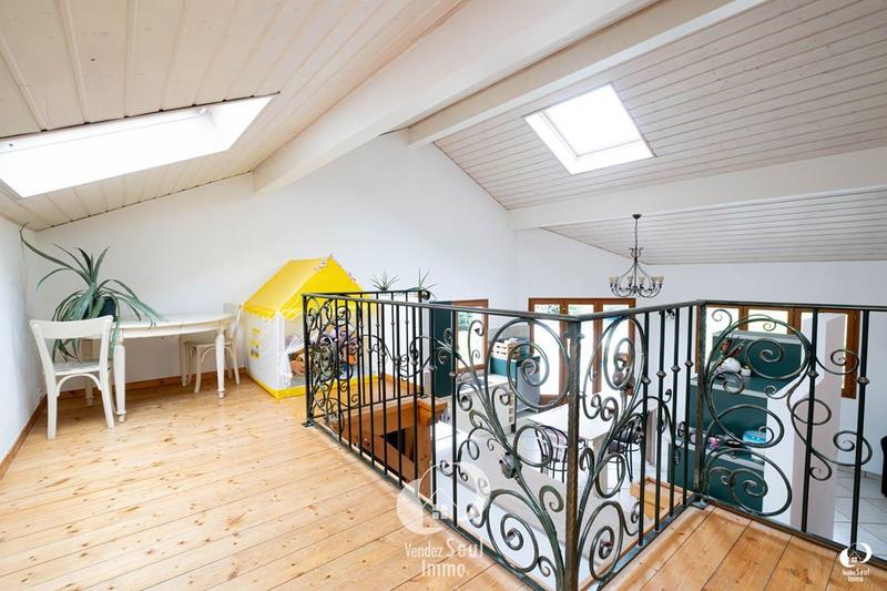 Maison de village - 185 m² - 8 pièces