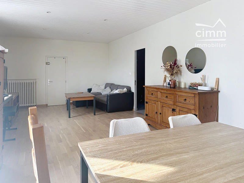 Maison - 104 m² - 5 pièces