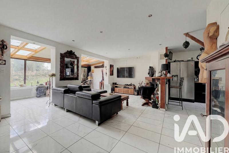 Maison - 121 m² - 5 pièces