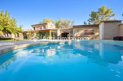 Maison - 166 m² - 6 pièces