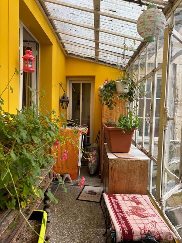 Immeuble - 9 pièces