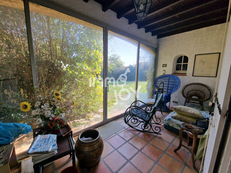 Villa - 411 m² - 12 pièces