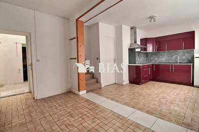 Maison - 63 m² - 4 pièces