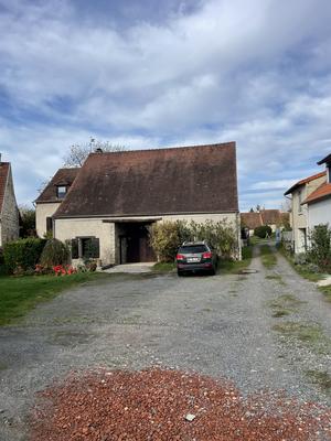 Maison - 189 m² - 10 pièces