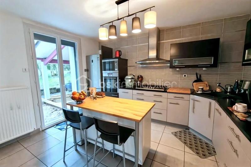 Maison de campagne - 135 m² - 6 pièces