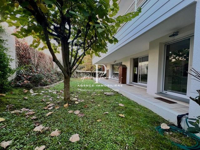 Appartement - 158 m² - 5 pièces